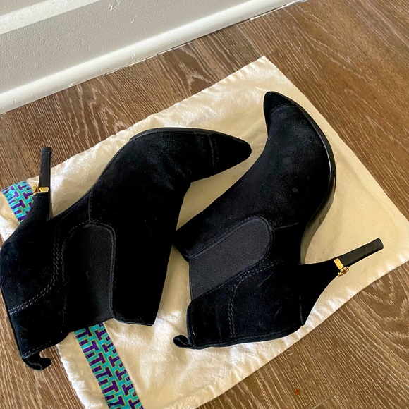Tory Burch Suede heeled Booties with original dust bag - like NEW - Picture 2 of 8